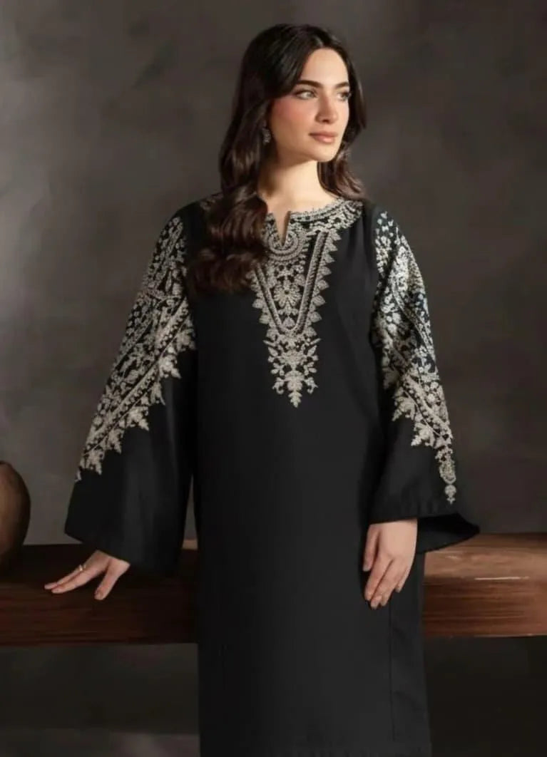 Black Embroidered 2-Piece Women's Suit