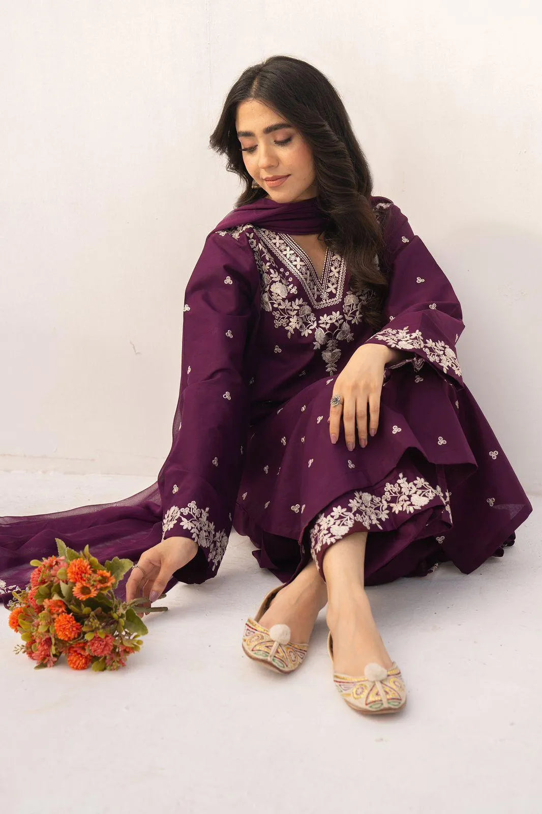 3 Pcs Women's Unstitched Embroidered Suit