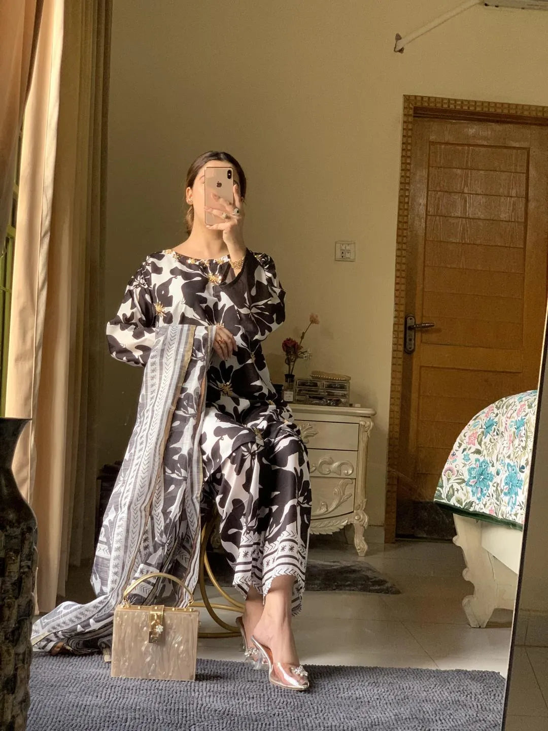 3 Pcs Women's Stitched Suit [Arabic Lawn Suit]